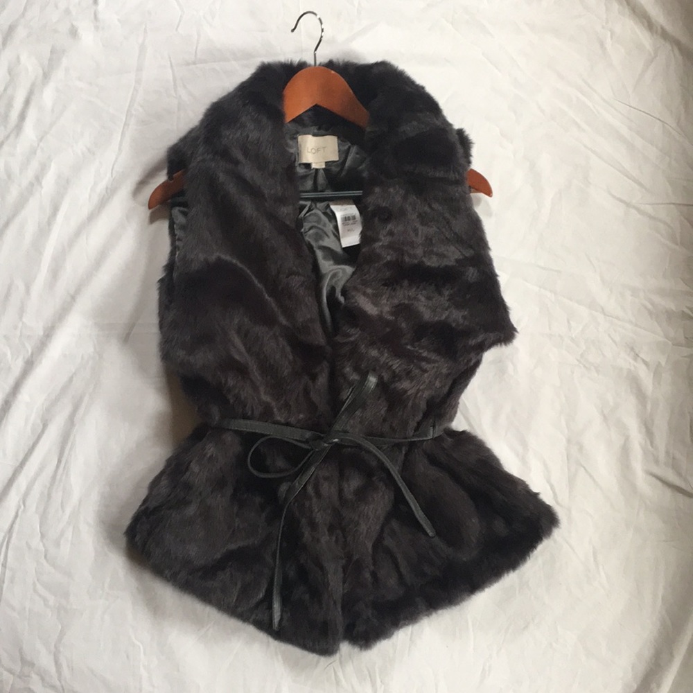 NWT Faux Fur Vest